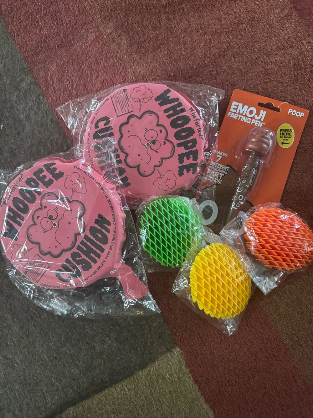 BN goodie bag toys 2 Pink Whoopee Cushion 3 fidgets 1 fart pen Toys